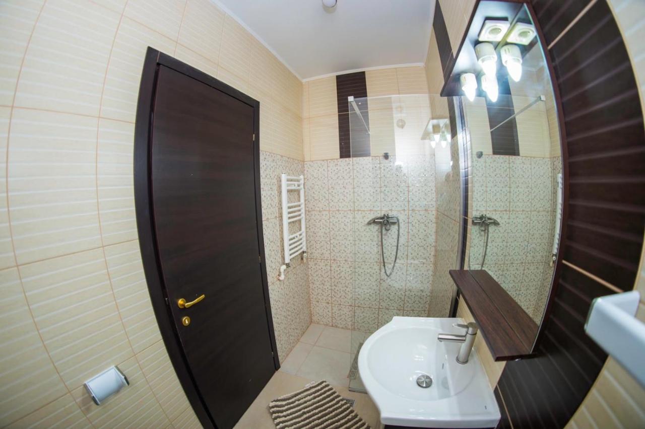 GH Summerland Mamaia Bagian luar foto